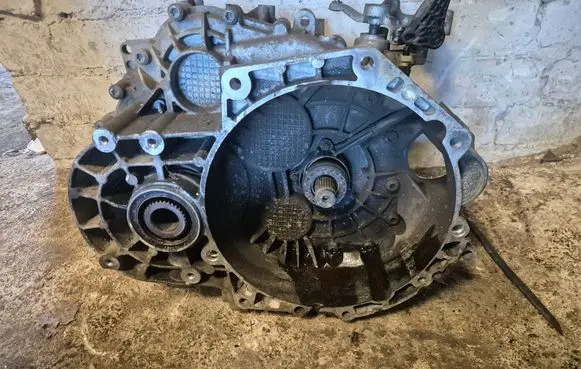 Volkswagen Tiguan Manual 6 speed gearbox NGF