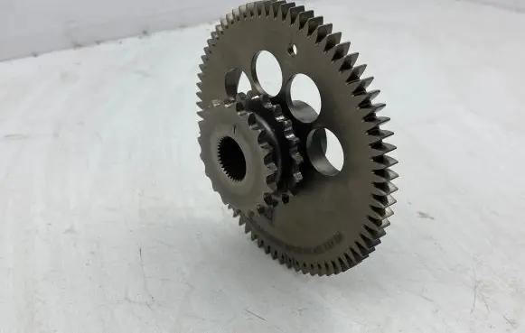 Audi A4 S4 B9 Timing chain sprocket 06M103293M 06M103306D