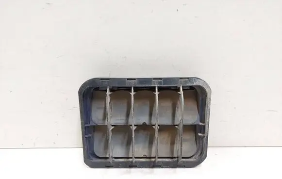 Peugeot 508 RXH Quarter panel pressure vent 9675506980