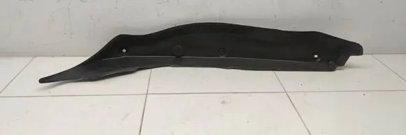 Mercedes-Benz C W205 Fender end trim A2058890025