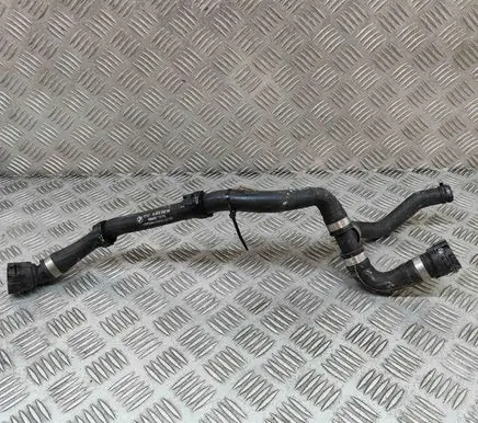 BMW iX Engine coolant pipe/hose 8475142