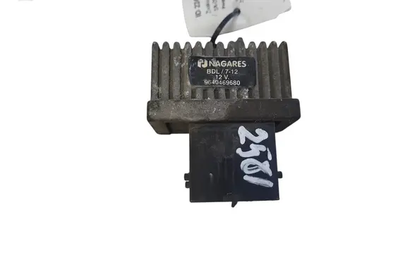 Peugeot Partner Glow plug pre-heat relay 9640469680