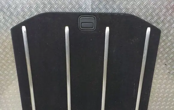 Trunk/boot floor carpet liner