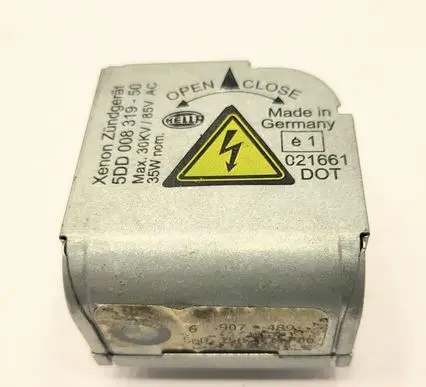 BMW X5 E53 Headlight ballast module Xenon 5DD00831950
