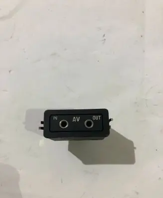 BMW 7 E38 AUX in-socket connector 8368346