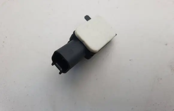 Volvo XC70 Airbag deployment crash/impact sensor 30712107