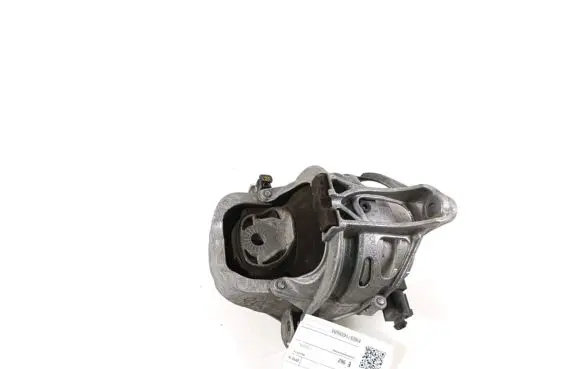 Audi Q7 4M Engine mount bracket 4M0199256BF