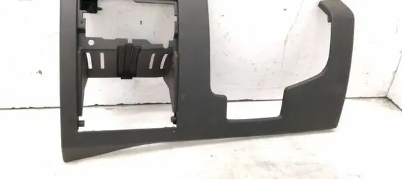 Dashboard lower bottom trim panel