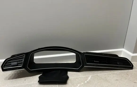 Volkswagen Tiguan Dashboard trim 5NB858019 5NB857059D