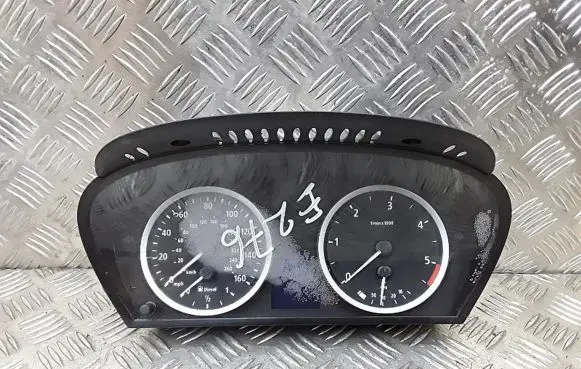 BMW M5 Speedometer (instrument cluster) 62119135254