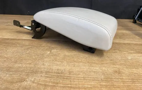 Jaguar I-Pace Armrest J9C3-045C74-BC0LKP J9C3045C74BC0LKP J9C3-045C74