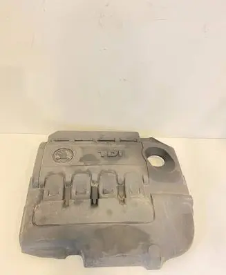 Skoda Superb B8 (3V) Engine cover (trim) 04L103925T