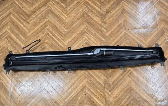 BMW 7 E65 E66 Electric rear window sunshade cover 991800162200 7027346 003000000900