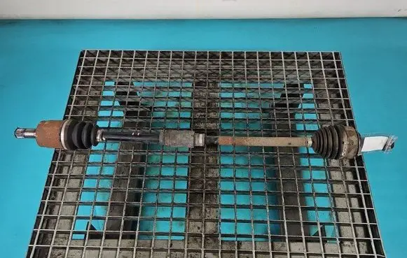 Front driveshaft