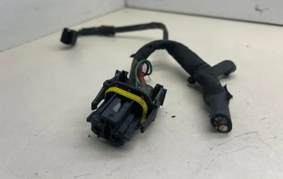 Volkswagen Polo V 6R Cooling fan wiring 2205450329 2105402101