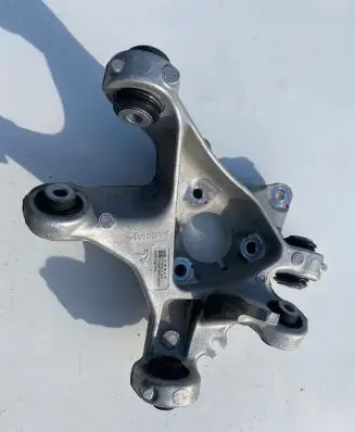 Tesla Model 3 Rear wheel hub spindle/knuckle 104441100F A2133572600