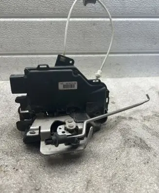Audi A6 S6 C4 4A Coupe door lock (next to the handle) 4B1837015G