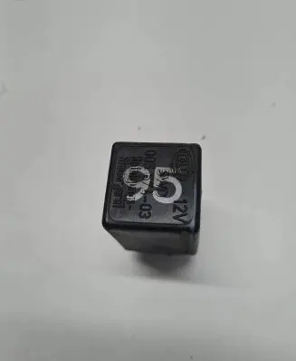 Volkswagen Transporter - Caravelle T4 Other relay 701955200 31S5630P