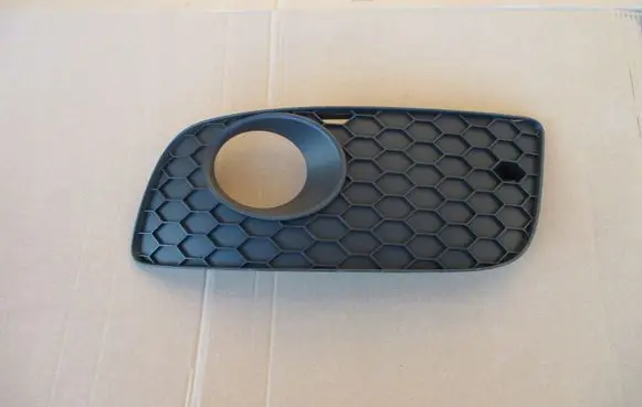 Volkswagen Golf V Front fog light trim/grill 1K0853665S