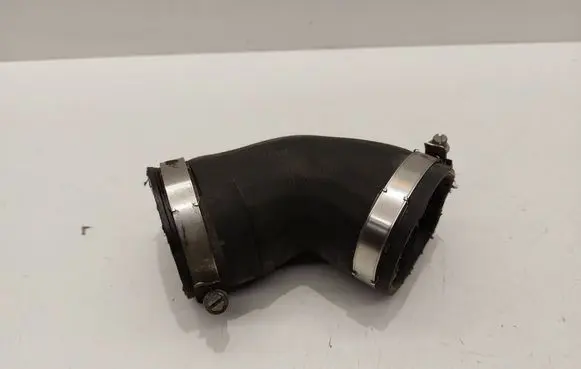 Intercooler hose/pipe