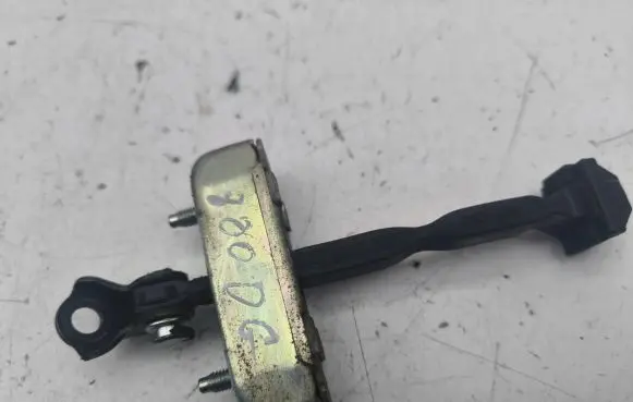 Lexus IS 220D-250-350 Rear door check strap stopper