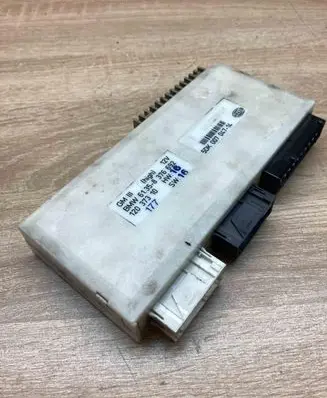 BMW 5 E39 Comfort/convenience module 8376692 12037310