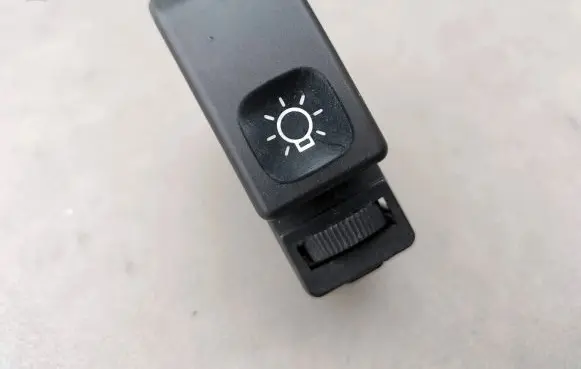 Volkswagen Golf II Light switch