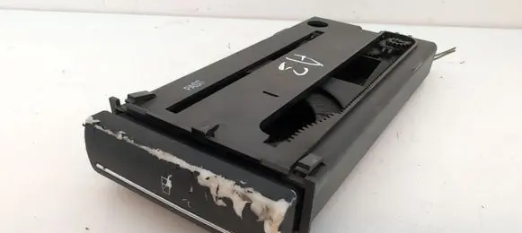 Audi A3 S3 8P Cup holder 8P0862534