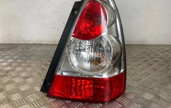 Subaru Forester SG Rear/tail lights 22020892 1567F00