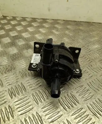 Ford Mustang Mach-E Webasto circulation pump for autonomous heater LJ938K577BC