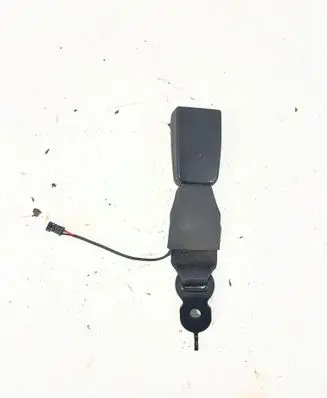 BMW 5 F10 F11 Middle seatbelt buckle (rear) 724327504