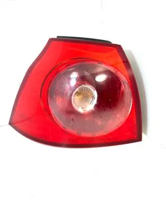 Volkswagen Golf V Rear/tail lights 1K6945095G 89031704