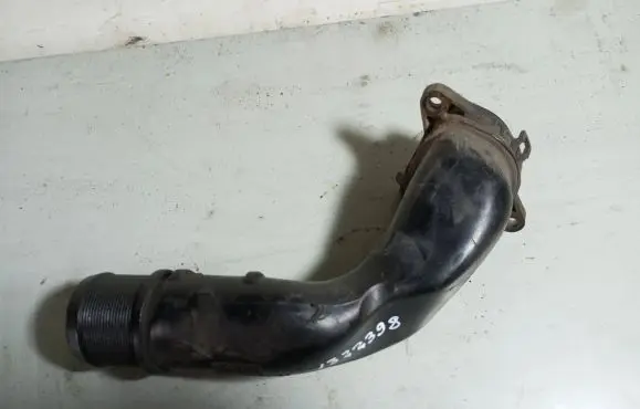 Opel Zafira B Intercooler hose/pipe 13223398 322398
