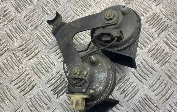 Citroen C4 I Picasso Horn signal 9647275980