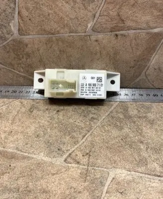 Mercedes-Benz C W204 Light module LCM A1669007101