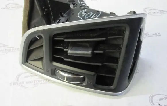 Ford C-MAX II Dashboard side air vent grill/cover trim AM51-R018B09-AHW