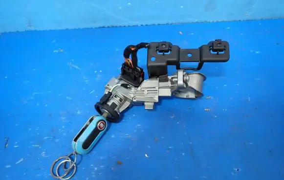 Fiat Punto Evo Ignition lock 505207650B