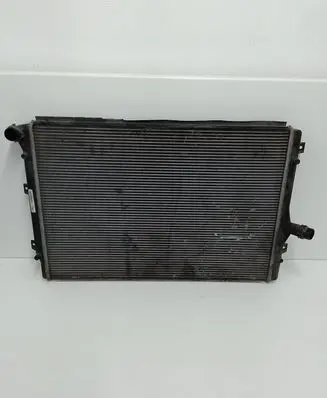 Skoda Octavia Mk2 (1Z) Coolant radiator 1K0121251DD