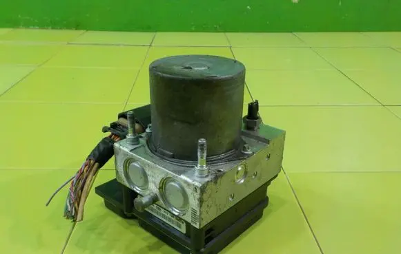 Citroen DS4 ABS Pump 0265251523 18AB46