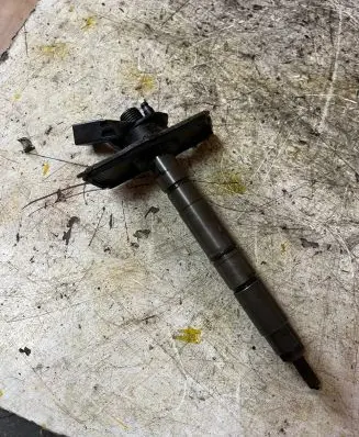 Audi A6 S6 C6 4F Fuel injector 059130277AH