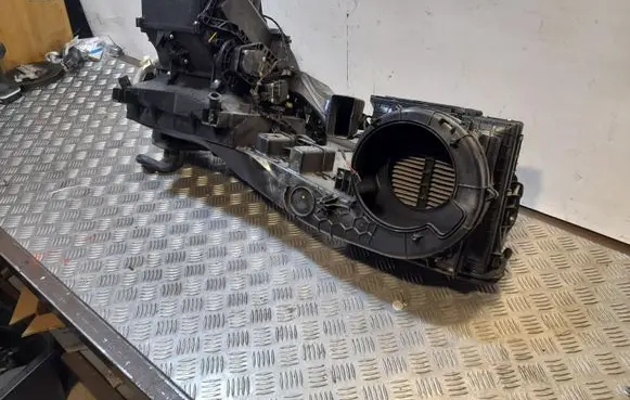 Mercedes-Benz GL X164 Interior heater climate box assembly A2518340161