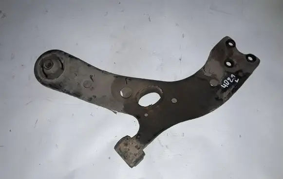 Toyota RAV 4 (XA40) Front lower control arm/wishbone 4806942060