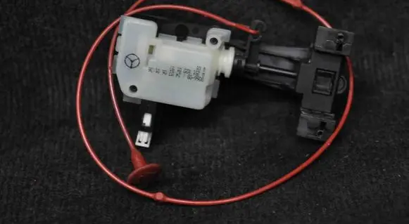 Mercedes-Benz ML W164 Other devices A2516390107