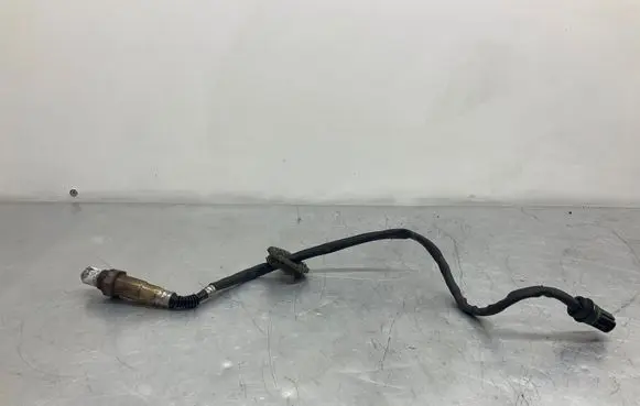 BMW 5 F10 F11 Lambda probe sensor 7526262