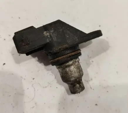 Renault Scenic I Camshaft position sensor 8200038472