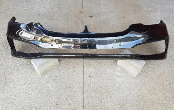 BMW 5 G30 G31 Front bumper 51117385336