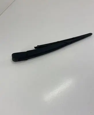 Nissan Qashqai Rear wiper blade arm 62777256