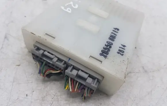 Toyota Avensis T220 Other control units/modules 285508M715