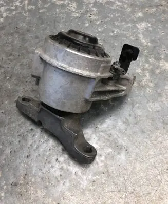 Ford Mondeo MK V Engine mount bracket DS736F012GG DS73-6F012-GG