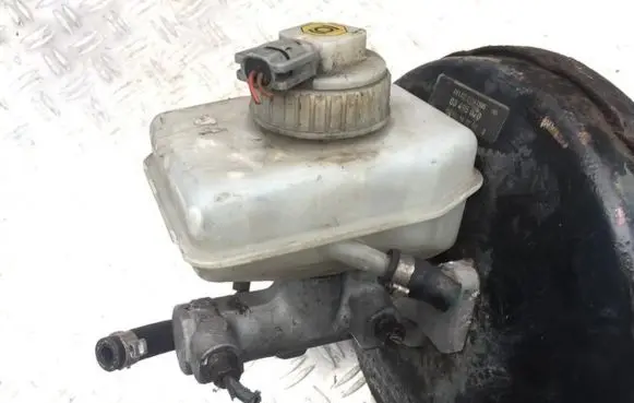 Opel Vectra B Master brake cylinder